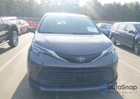 2021 Toyota Sienna Le from USA, damaged, VIN 5TDKRKEC8MS028533